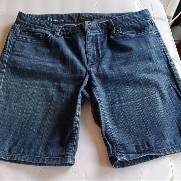 Shorts denim Sz 6  waist 17"  'Original' Loft Ann Taylor - Picture 2 of 12